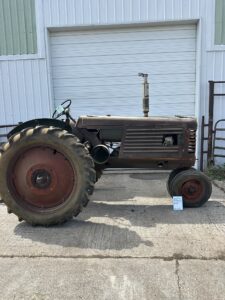 TRACTOR 162 1953 OLIVER 78